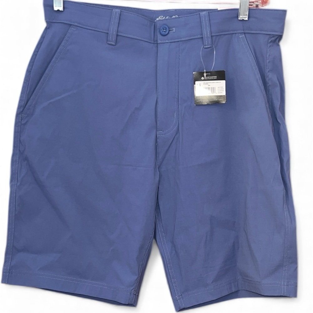 Eddie Bauer Men's Flat Front Shorts in Blue